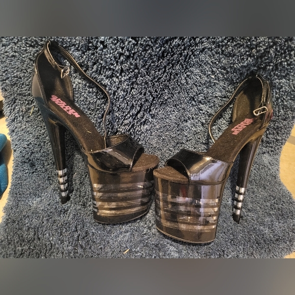 Pole dancing heels - Picture 3 of 3